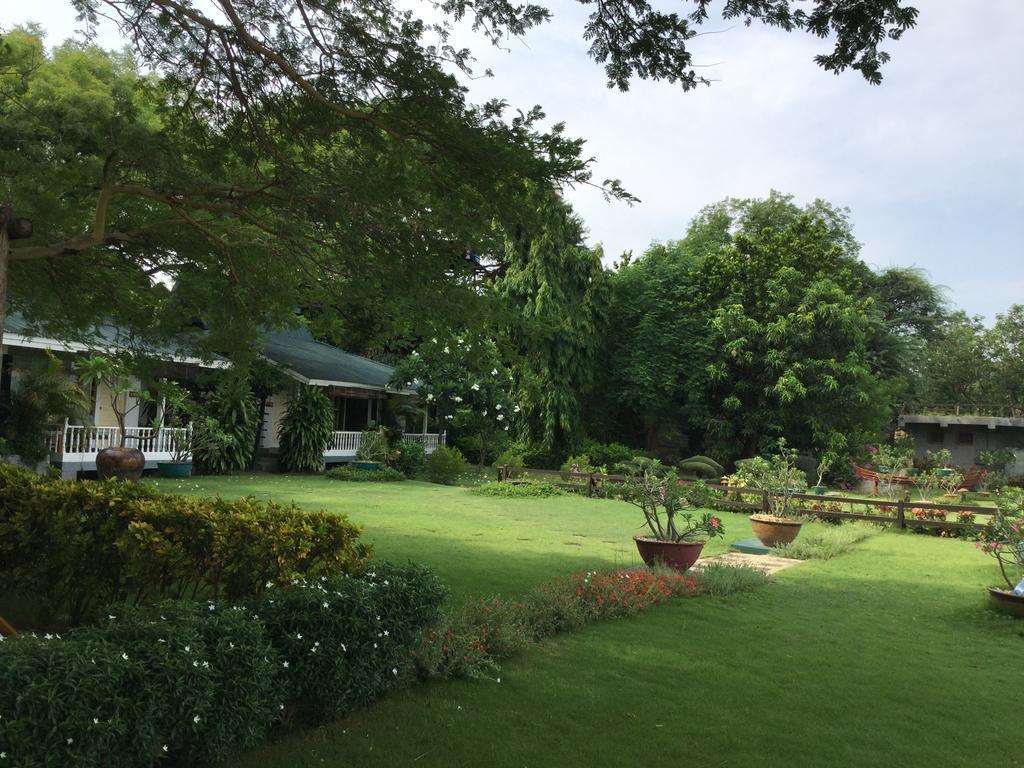 Bagan Thande Hotel - Old Баган Екстериор снимка