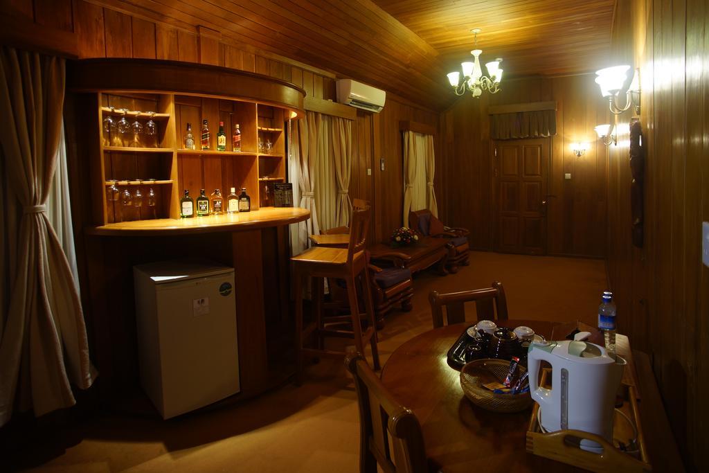 Bagan Thande Hotel - Old Баган Екстериор снимка