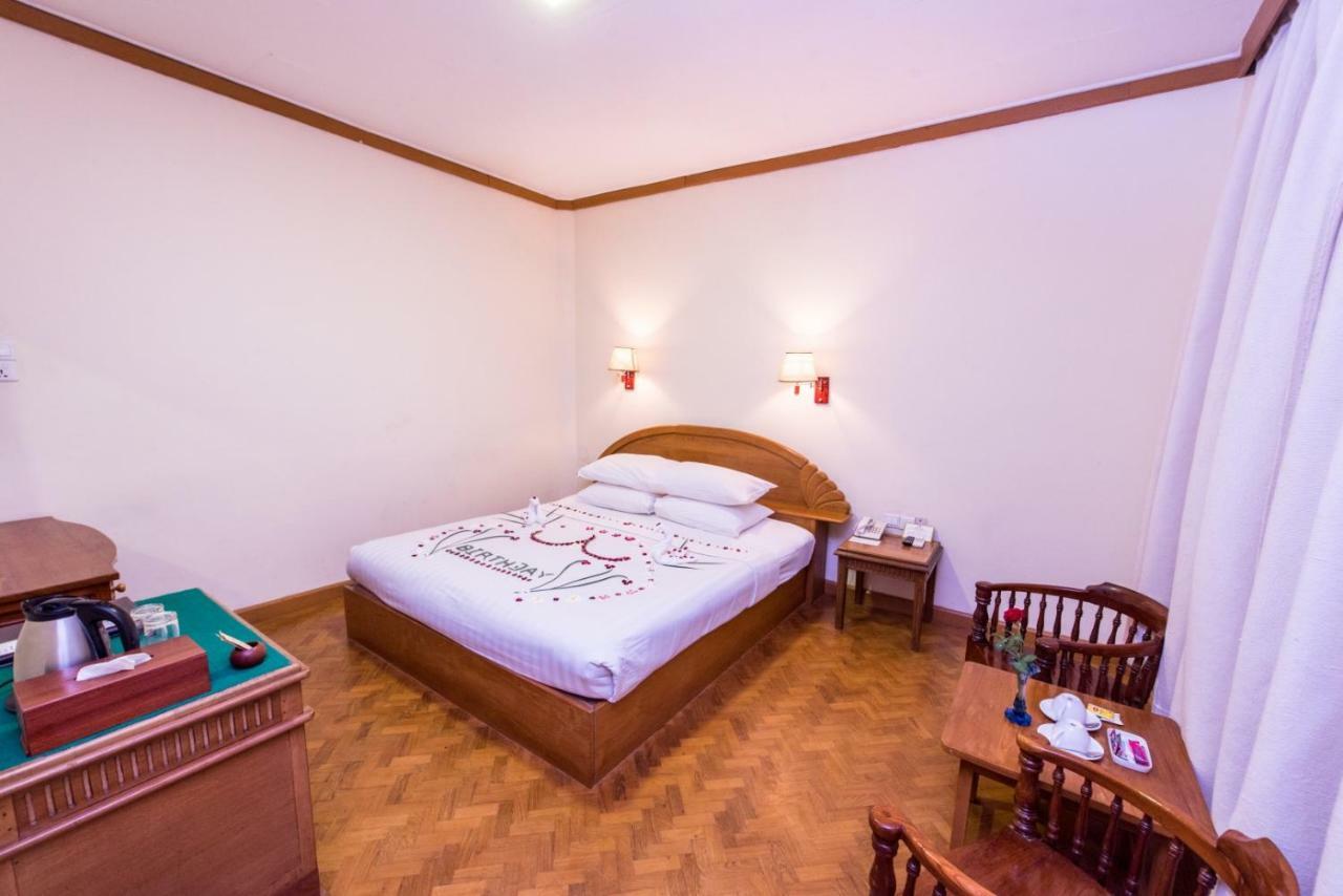 Bagan Thande Hotel - Old Баган Екстериор снимка